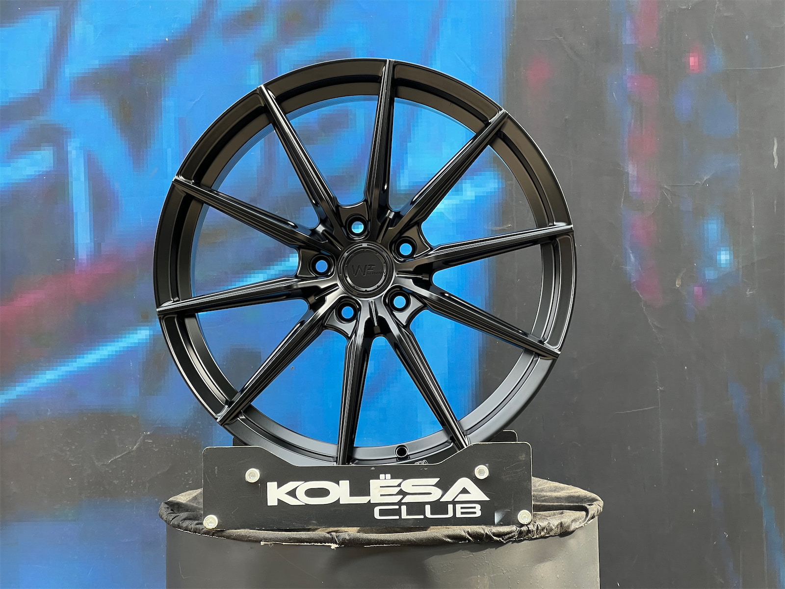 Комплект (4 шт) Vorsteiner Design VFF109 7,5j-17 5*114,3 ET38 d73,1 MB