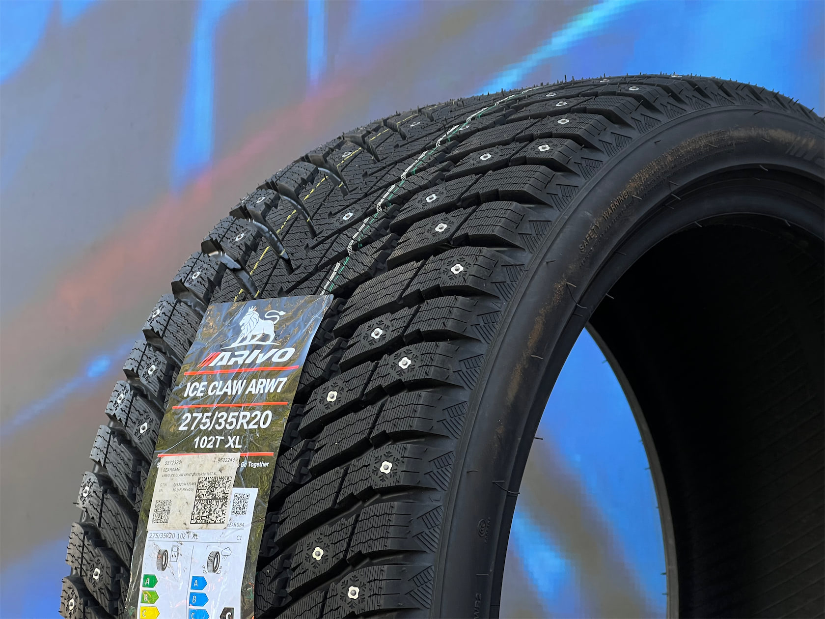 Arivo Ice Claw ARW7 275/35 R20 102T