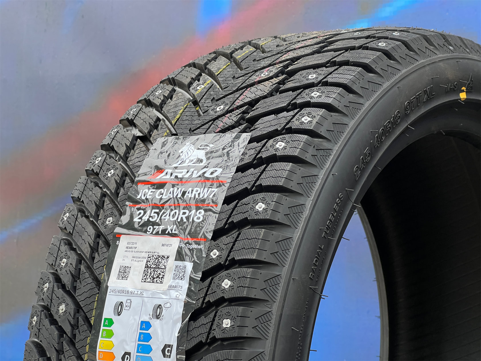 Комплект (4 шт) Arivo Ice Claw ARW7 245/40 R18 97T