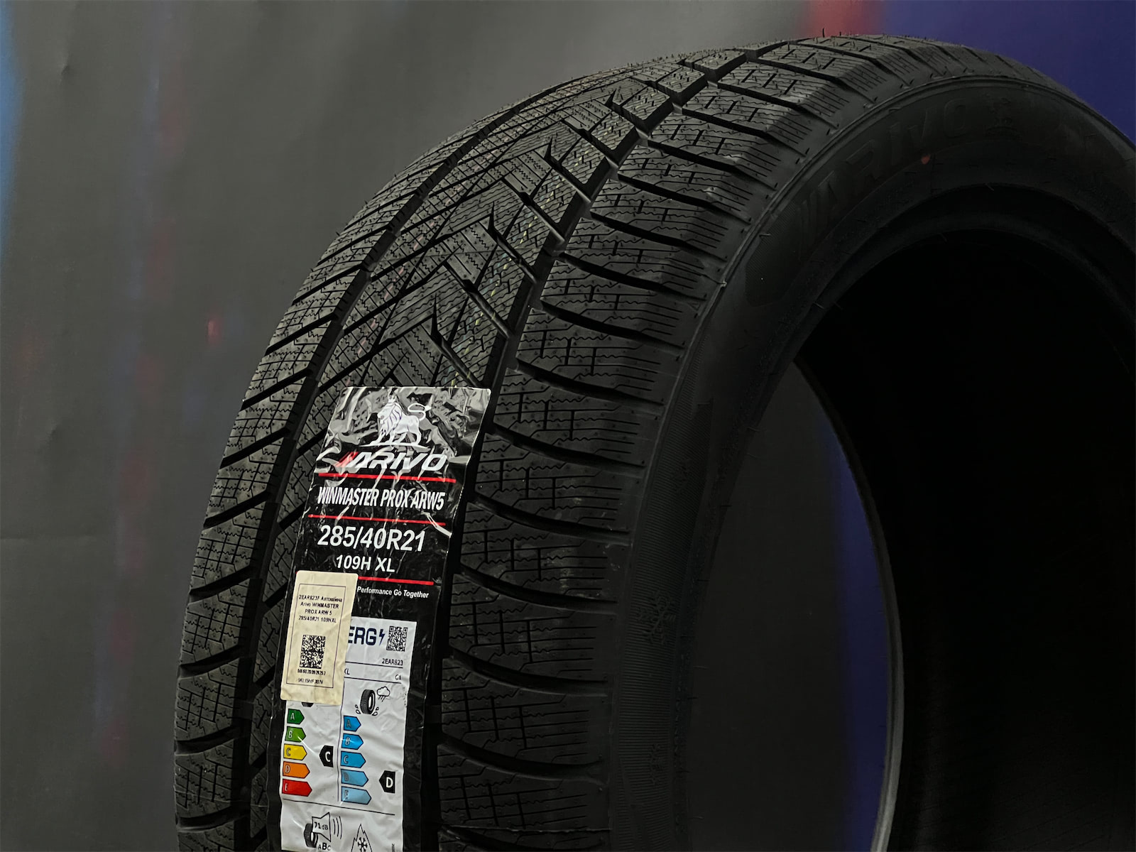 Комплект (4 шт) Arivo Winmaster ProX ARW5 285/40 R21 109H