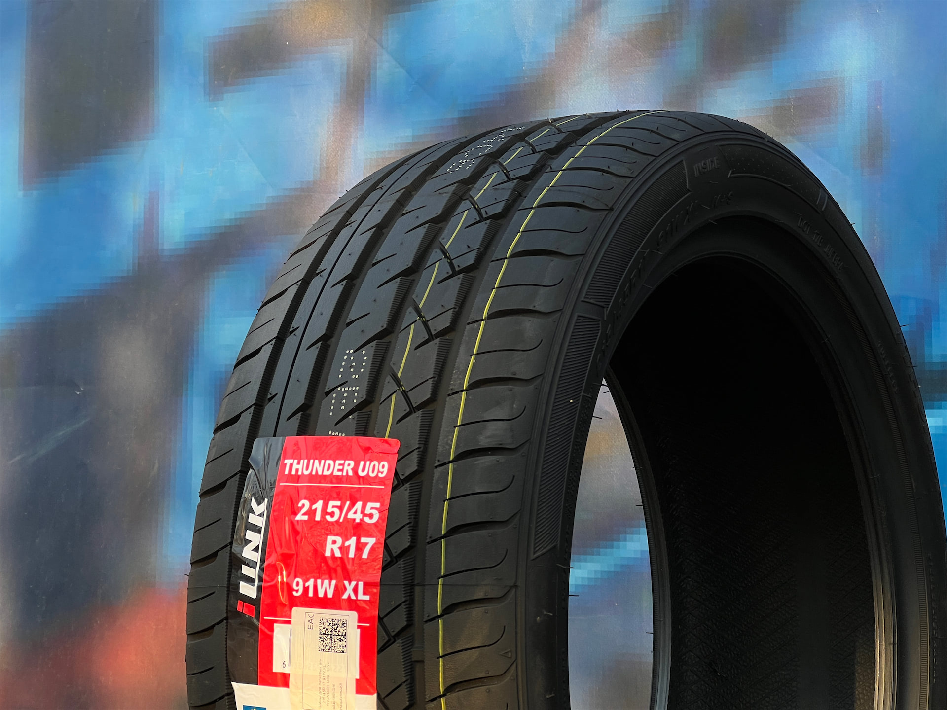 Комплект (4 шт) iLink Thunder U09 215/45 R17 91W