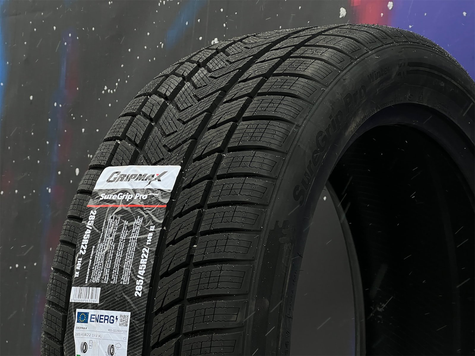 Комплект (4 шт) Gripmax SureGrip Pro Winter 285/45 R22 114V