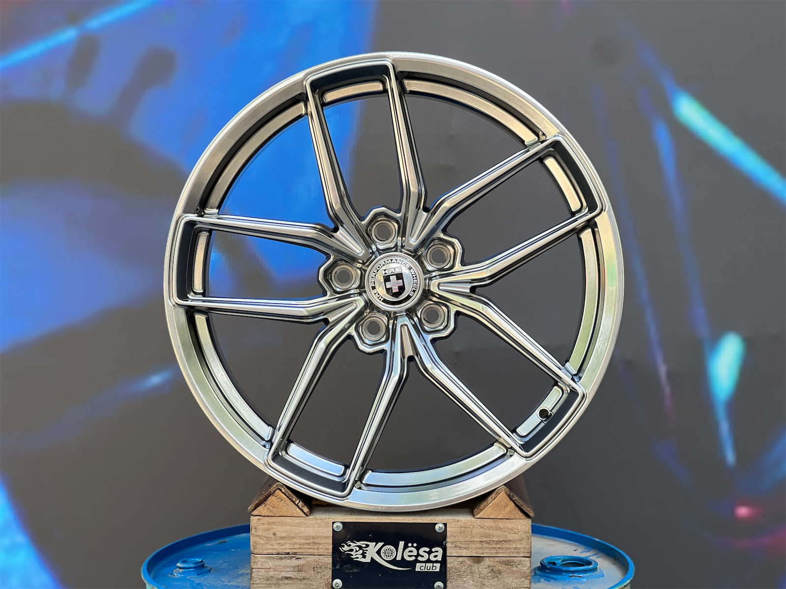 HRE Design FF21 7,5j-17 5*100 ET35 d73,1 HB