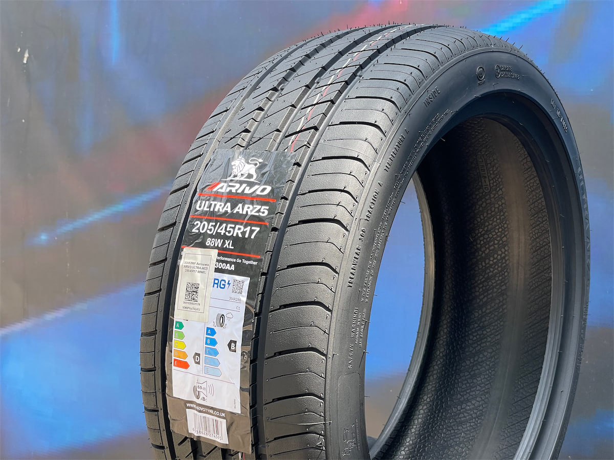 Arivo Ultra ARZ5 205/45 R17 88W
