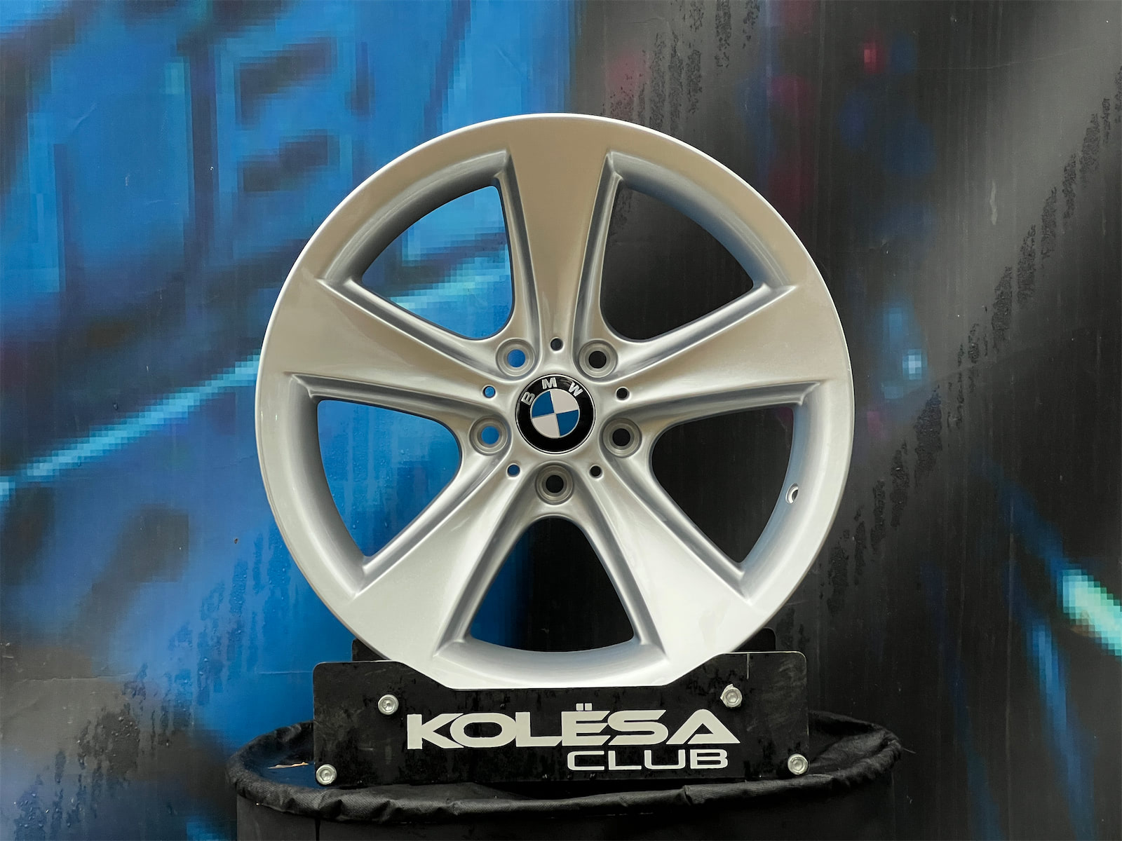BW Wheels 128M 8,5j-18 5*120 ET20 d74,1 S передние