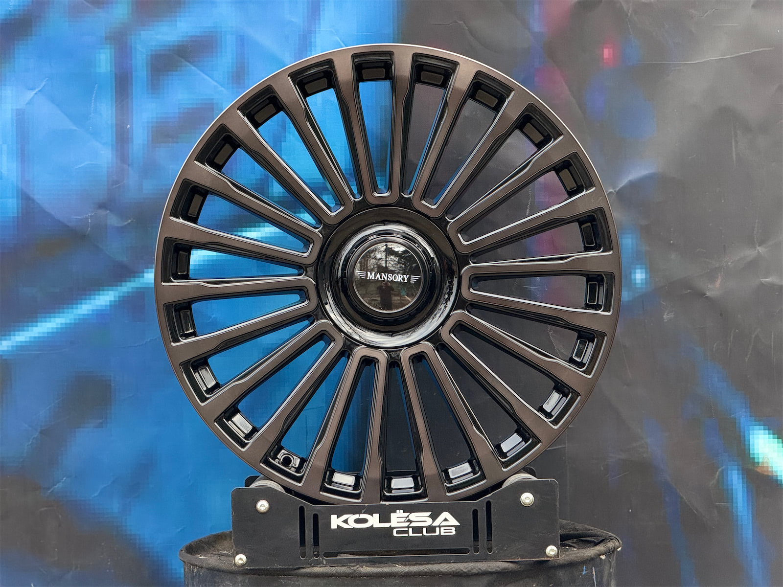 Комплект (4 шт) Mansory Design FS23 9j-22 5*150 ET40 d110,1 GBFL