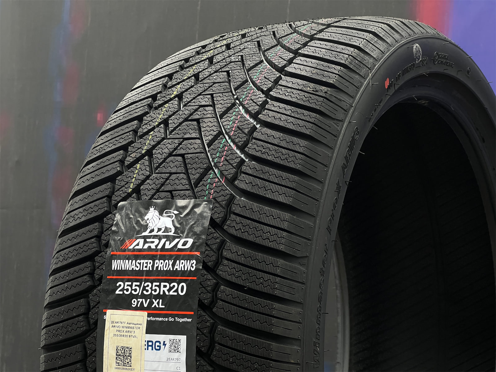 Комплект (4 шт) Arivo Winmaster ProX ARW3 255/35 R20 97V