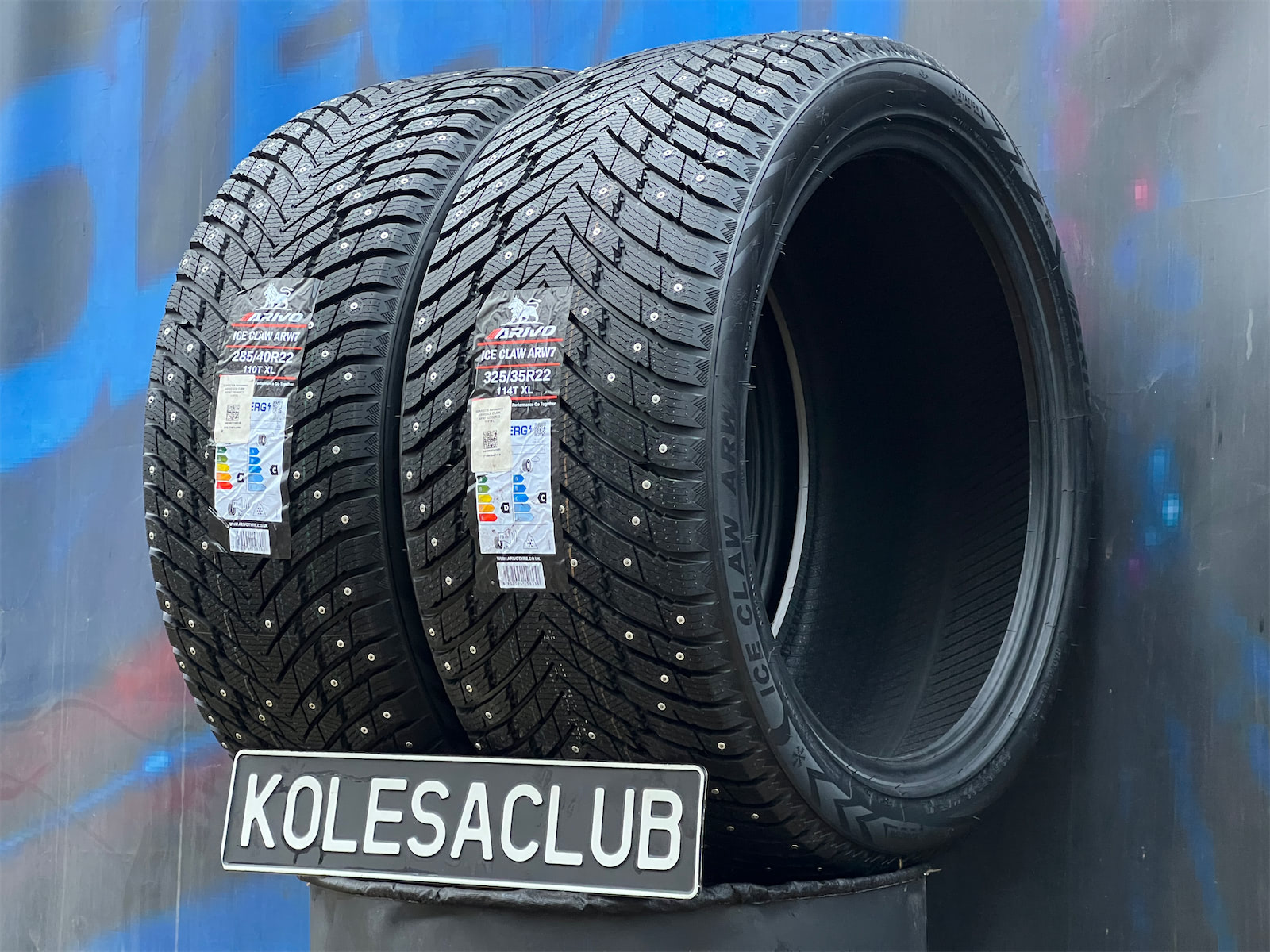 Комплект разноширокий Arivo Ice Claw ARW7 285/40 R22 и 325/35 R22