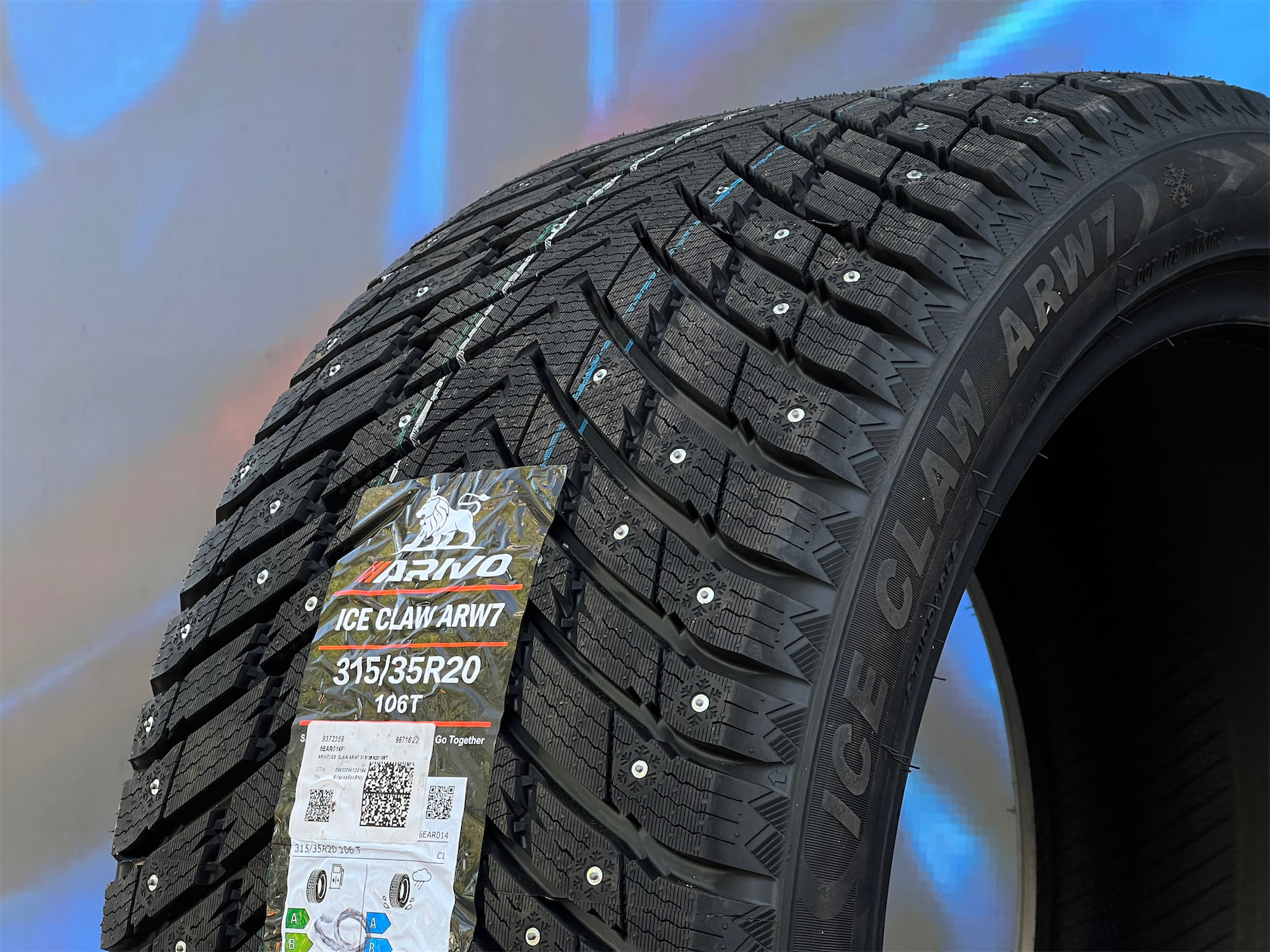 Комплект (4 шт) Arivo Ice Claw ARW7 315/35 R20 106T