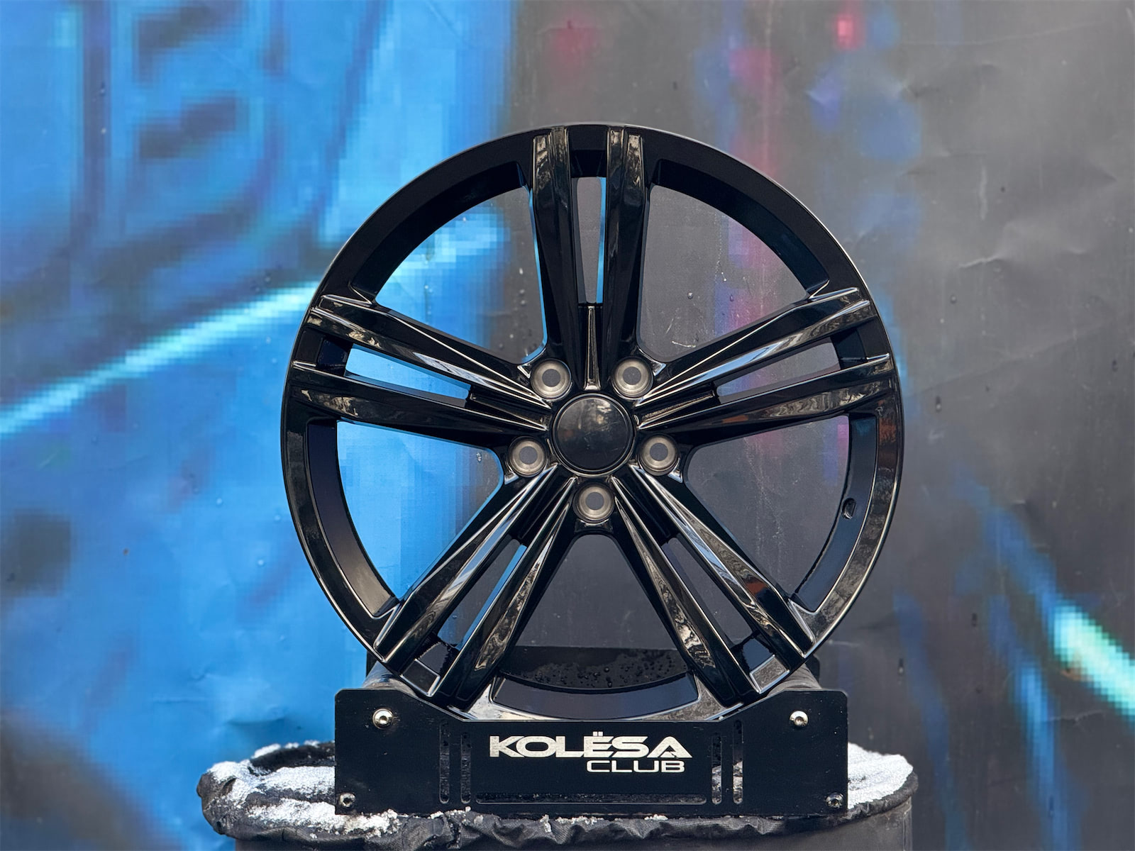 Комплект (4 шт) BW Wheels 3111 8j-18 5*112 ET35 d57,1 GB