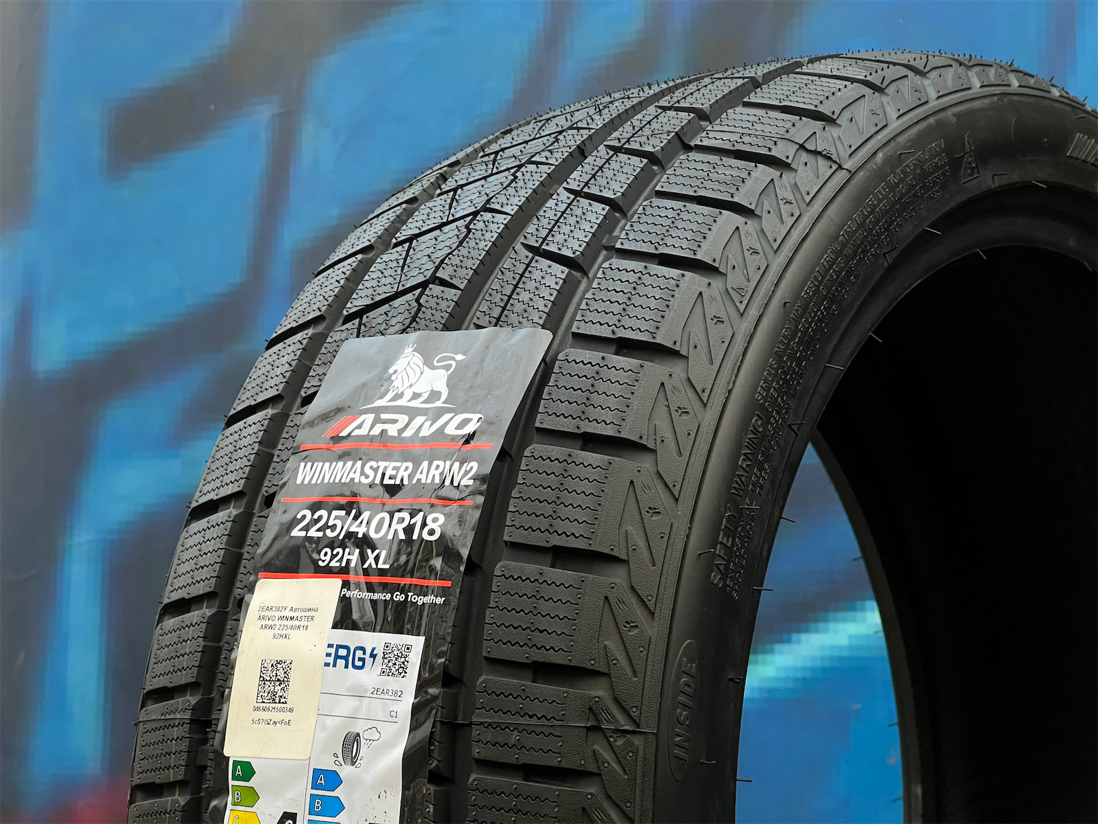 Комплект (4 шт) Arivo Winmaster ARW2 225/40 R18 92H