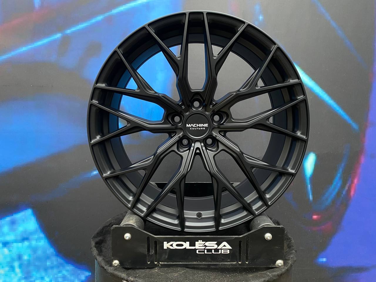 Комплект Z-performance Design ZP7 9,5j-19 5*112 et40 d66,6 и 8,5j-19 5*112 d66,6 MB