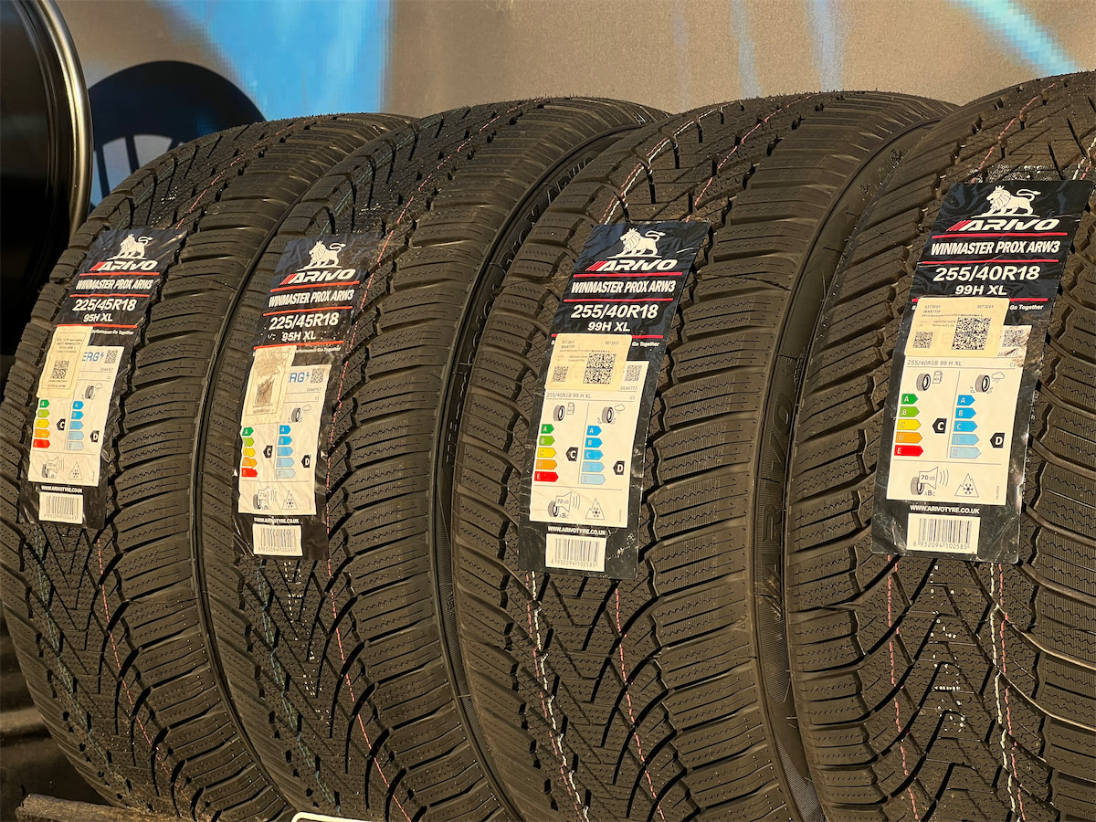 Комплект разноширокий Arivo Winmaster ProX ARW3 255/40 R18 и 225/45 R18