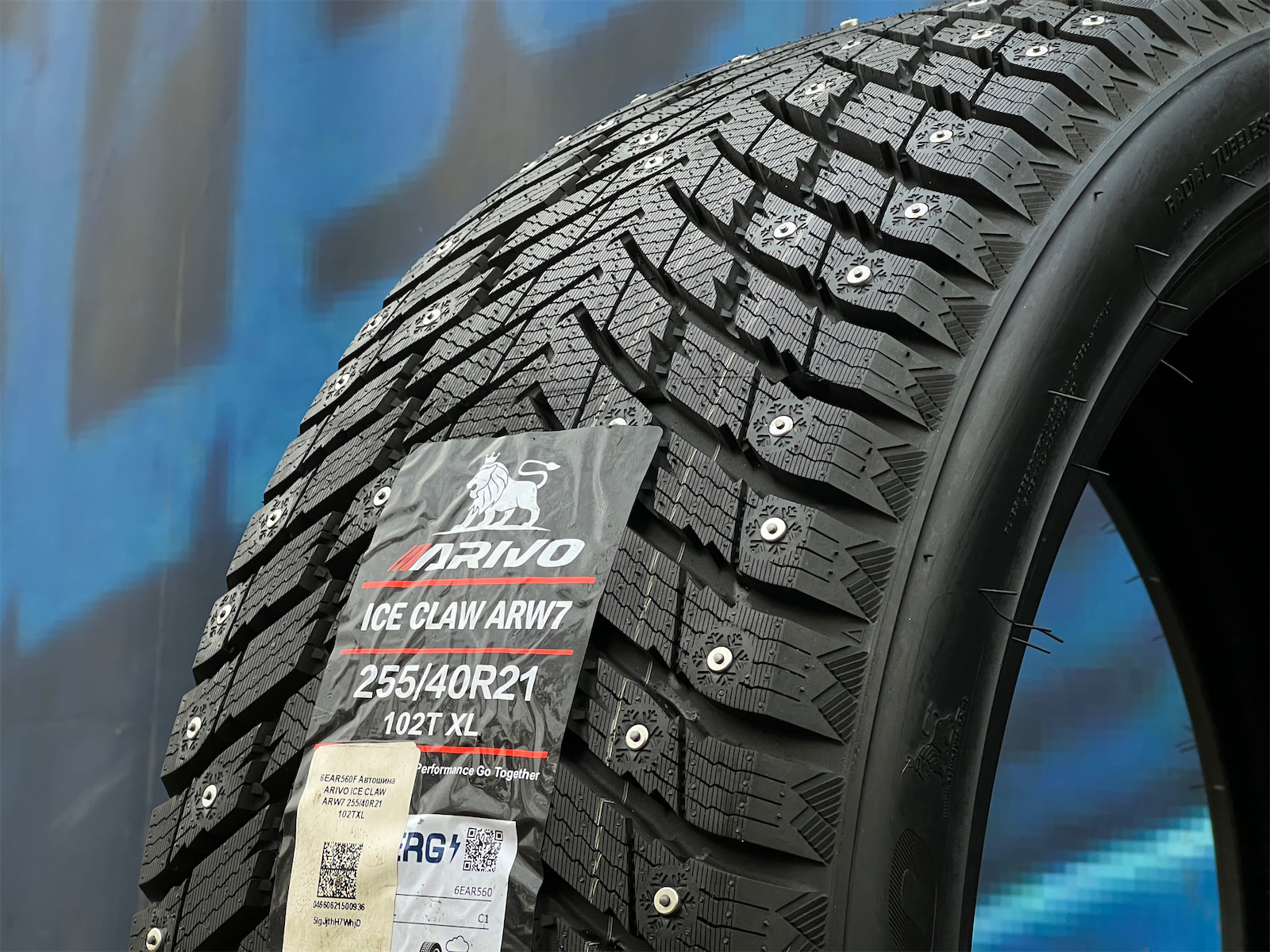 Комплект (4 шт) Arivo Ice Claw ARW7 255/40 R21 102T