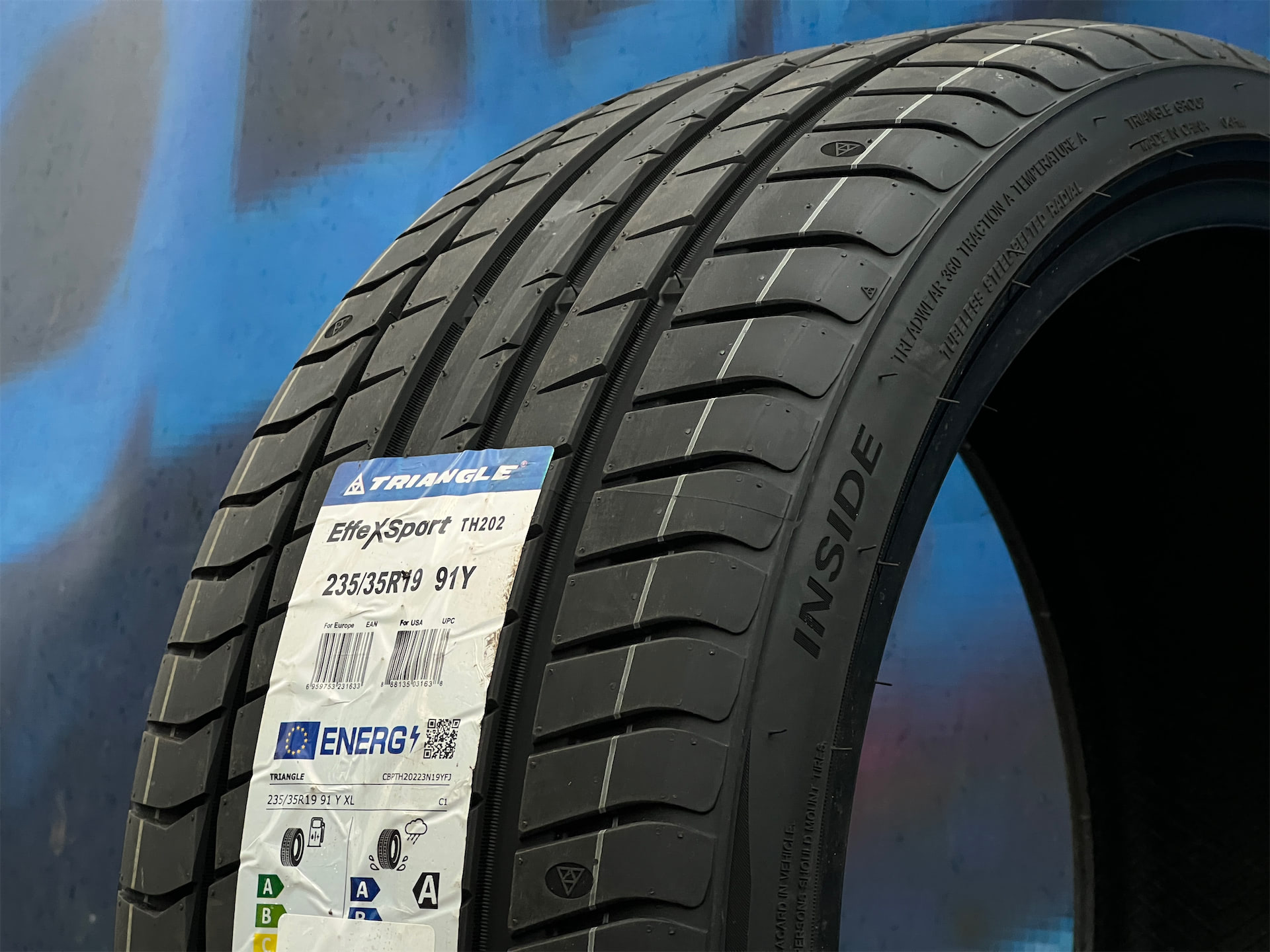 Комплект (4 шт) Triangle TH202 235/35 R19 91Y