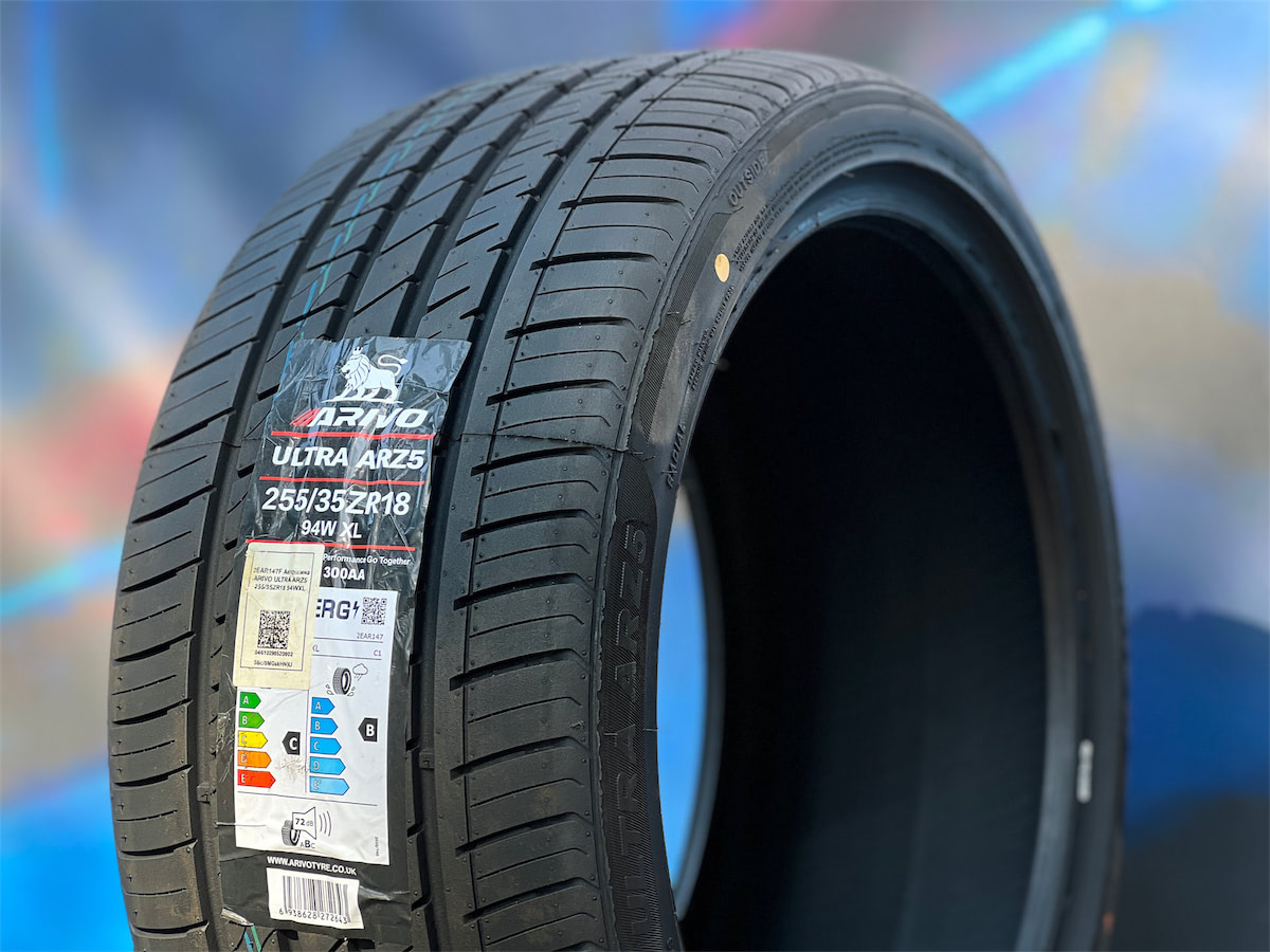 Arivo Ultra ARZ5 255/35 R18 94W