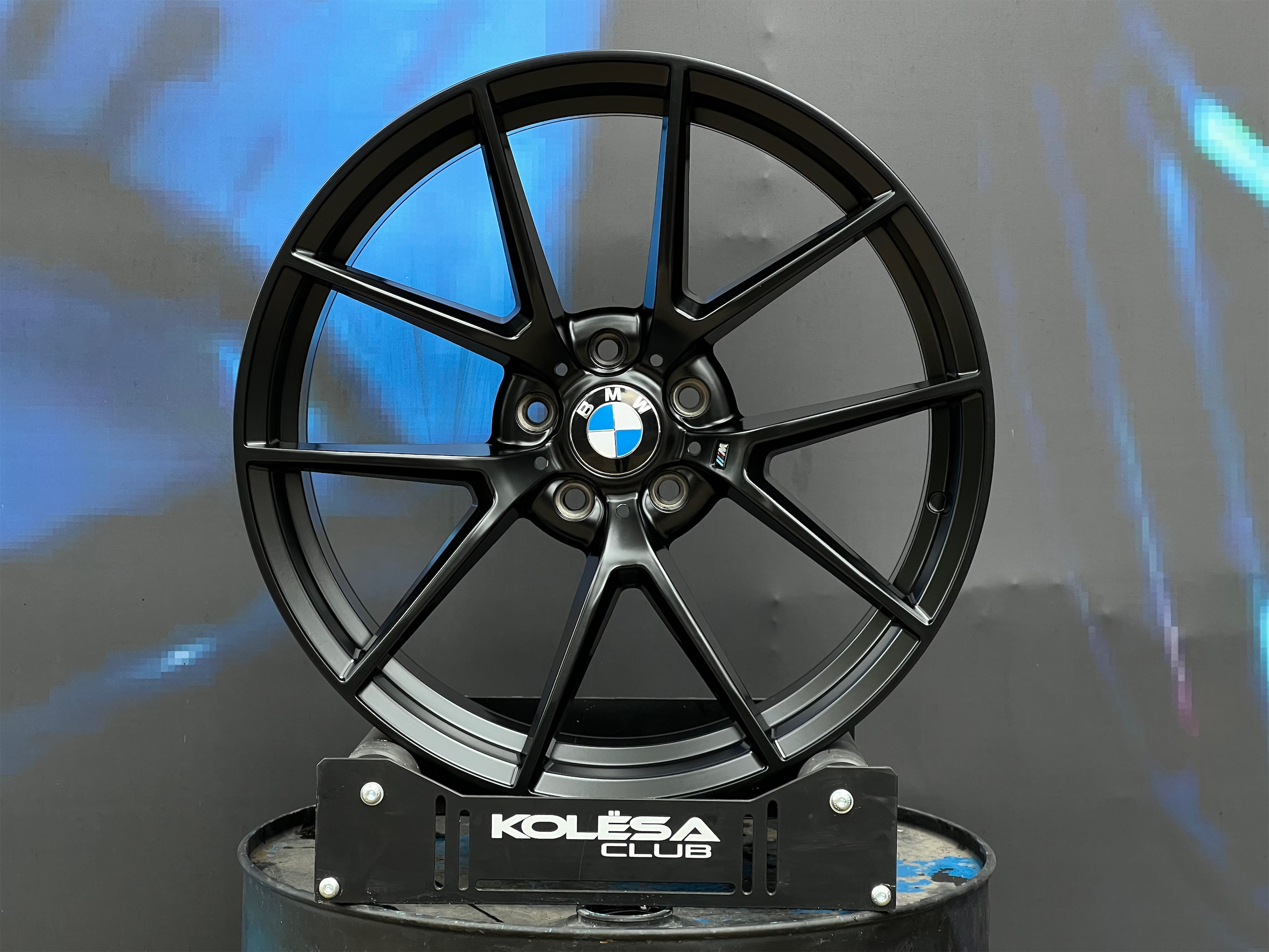 Комплект (4 шт) BW Wheels 763M 8j-18 5*120 ET35 d72,6 MB