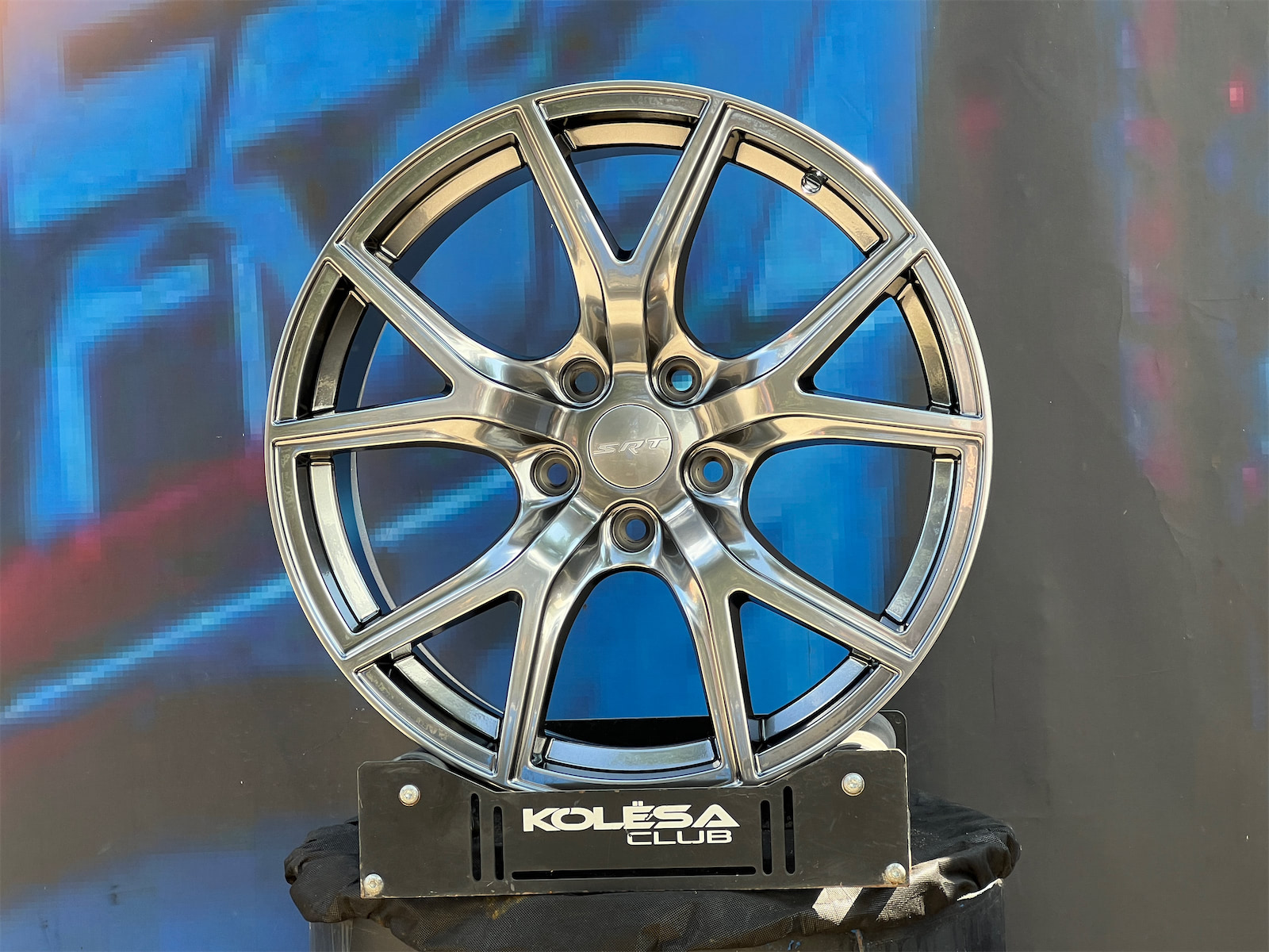 Комплект (4 шт) BW Wheels 5337 9j-20 5*127 ET35 d71,5 HB
