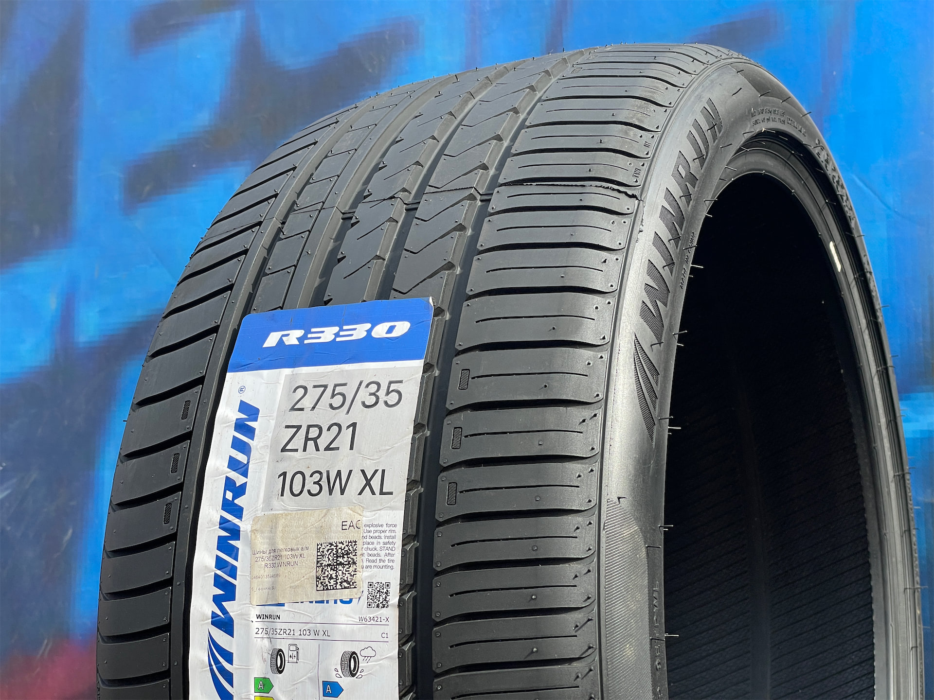 Комплект (4 шт) Winrun R330 275/35 R21 103W