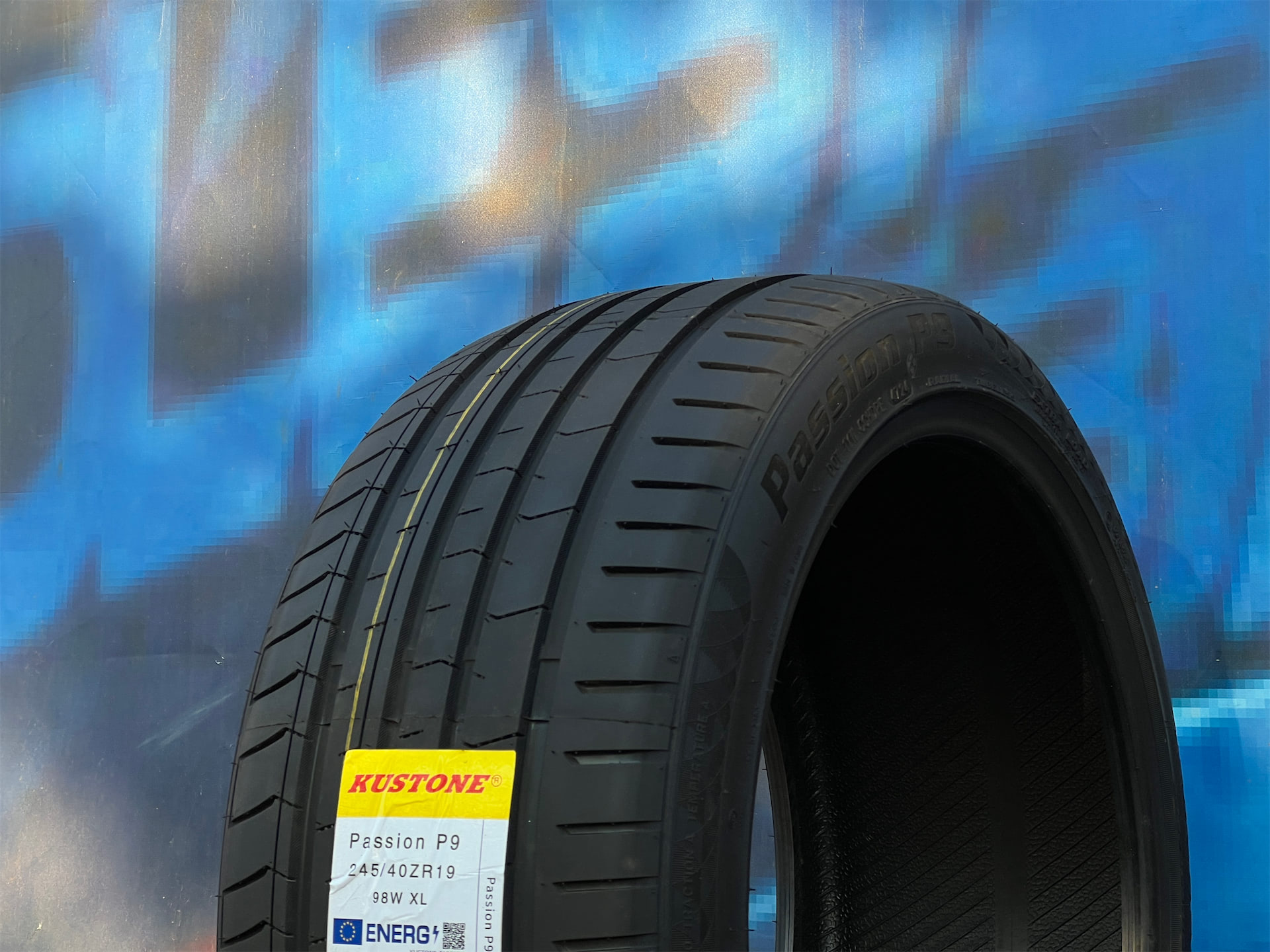Комплект (4 шт) Kustone Passion P9 245/40 R19 98W