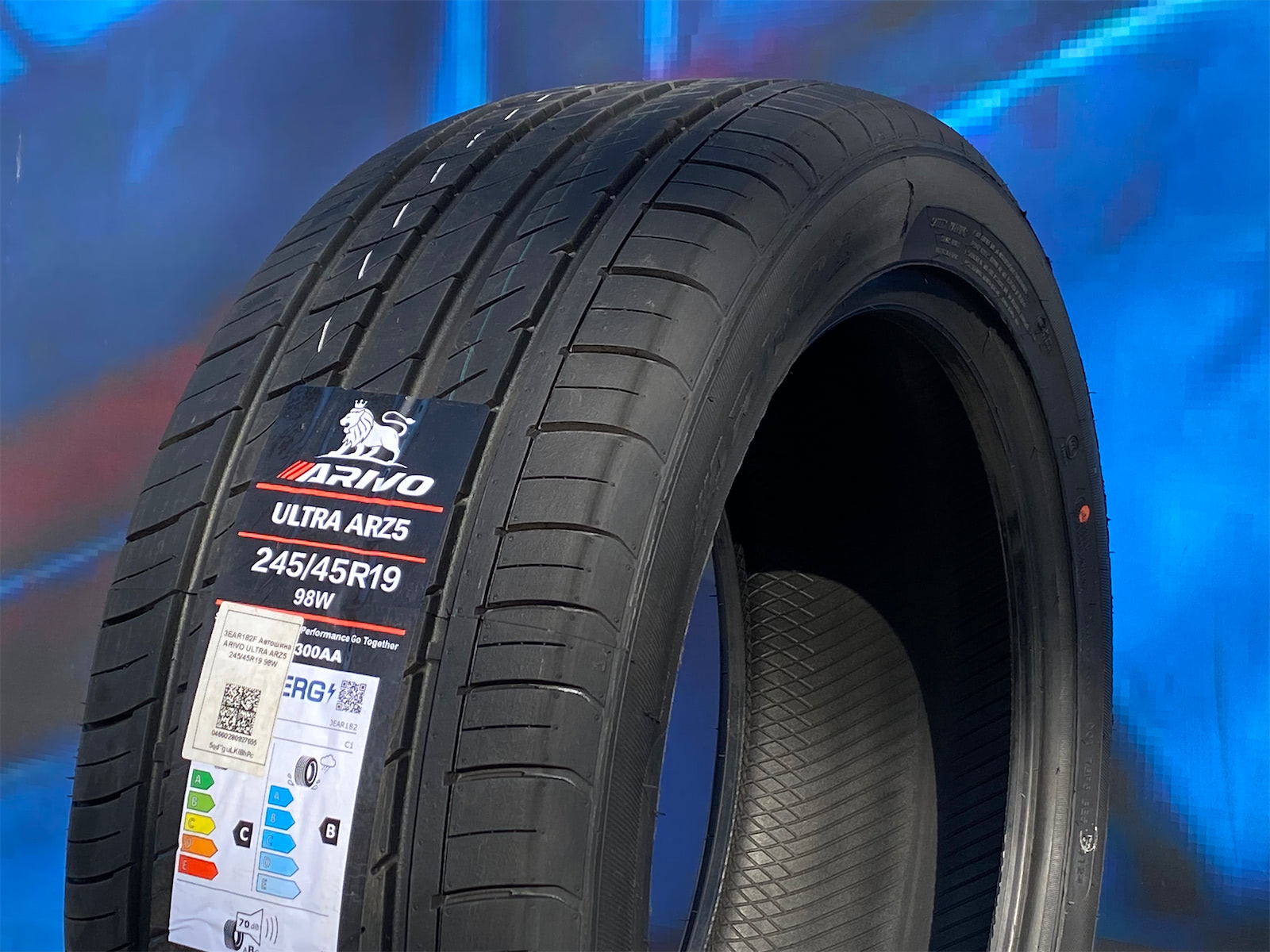 Комплект разноширокий Arivo Ultra ARZ5 245/45 R19 и 275/40 R19