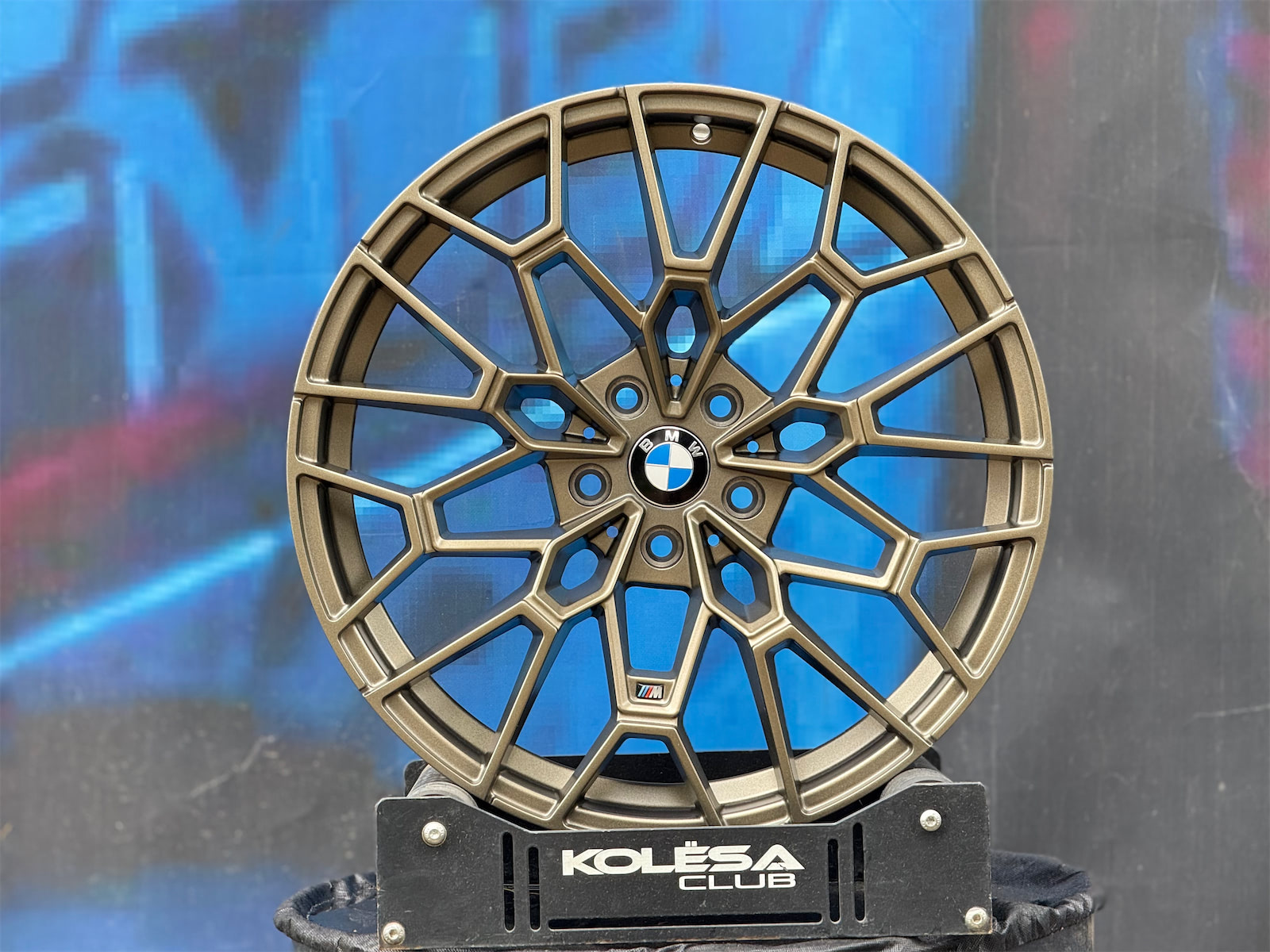 Комплект BW Wheels 827M 9j-19 5*112 et40 d66,6 и 8j-19 5*112 d66,6 MBr