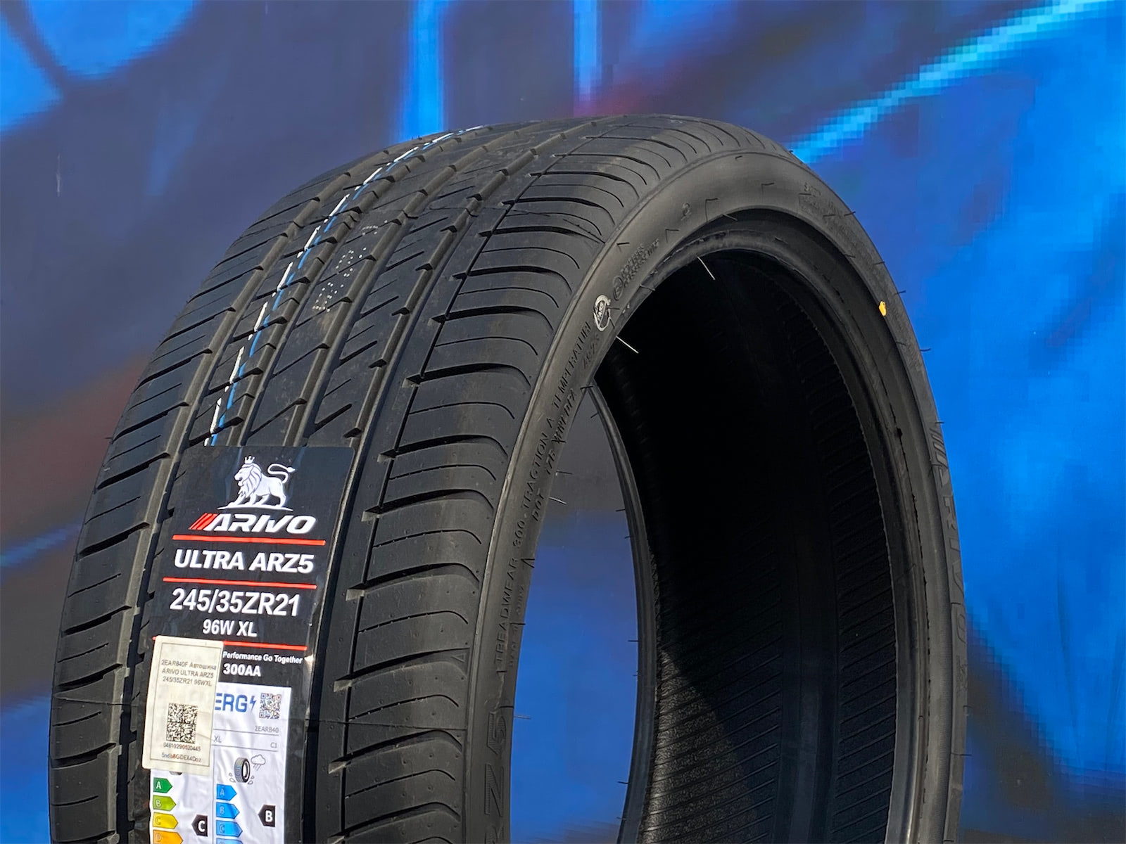 Arivo Ultra ARZ5 245/35 R21 96W