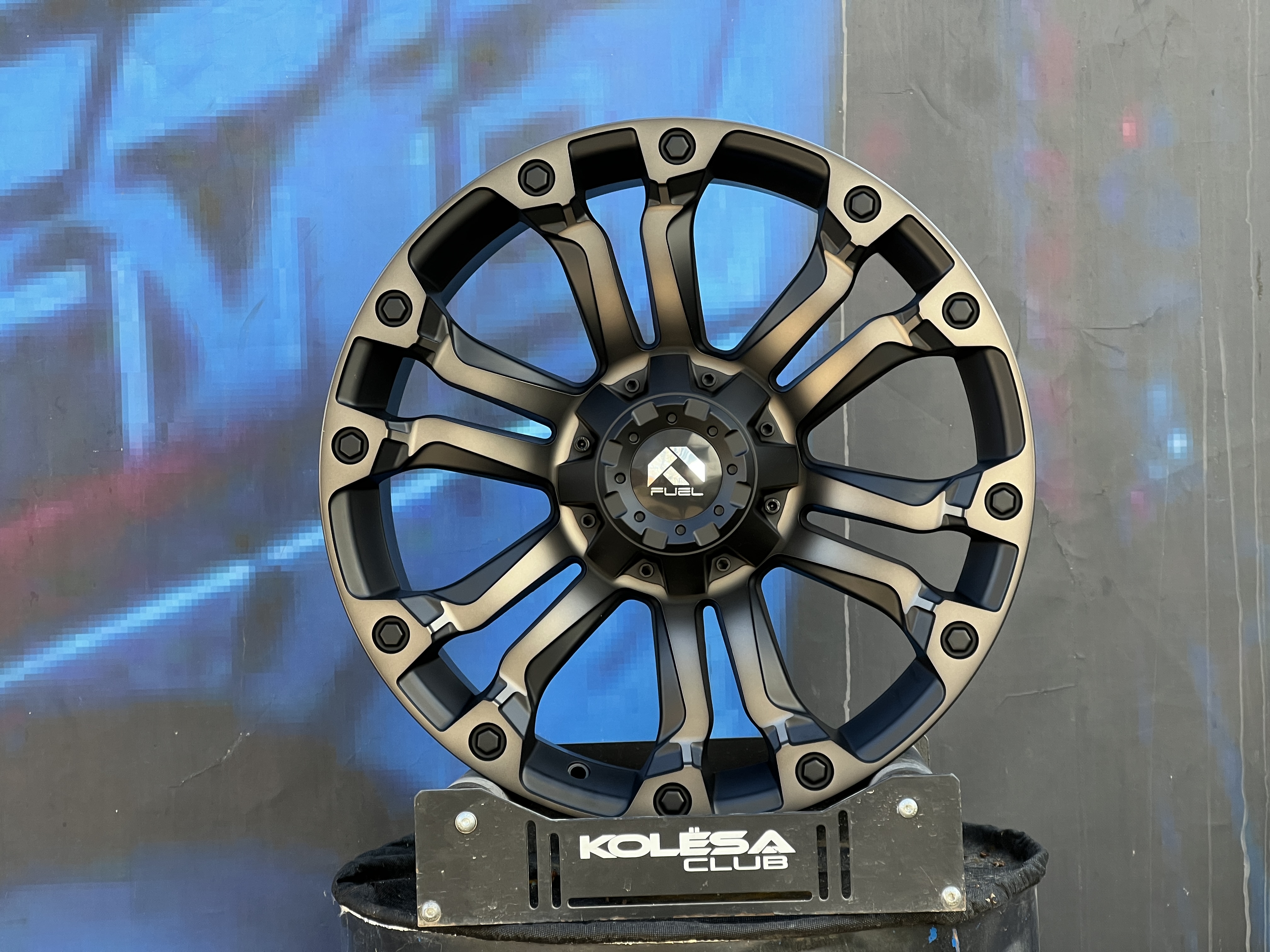 Комплект (4 шт) Fuel Design Vapor 9j-20 6*139,7 ET18 d106,1 MBBT