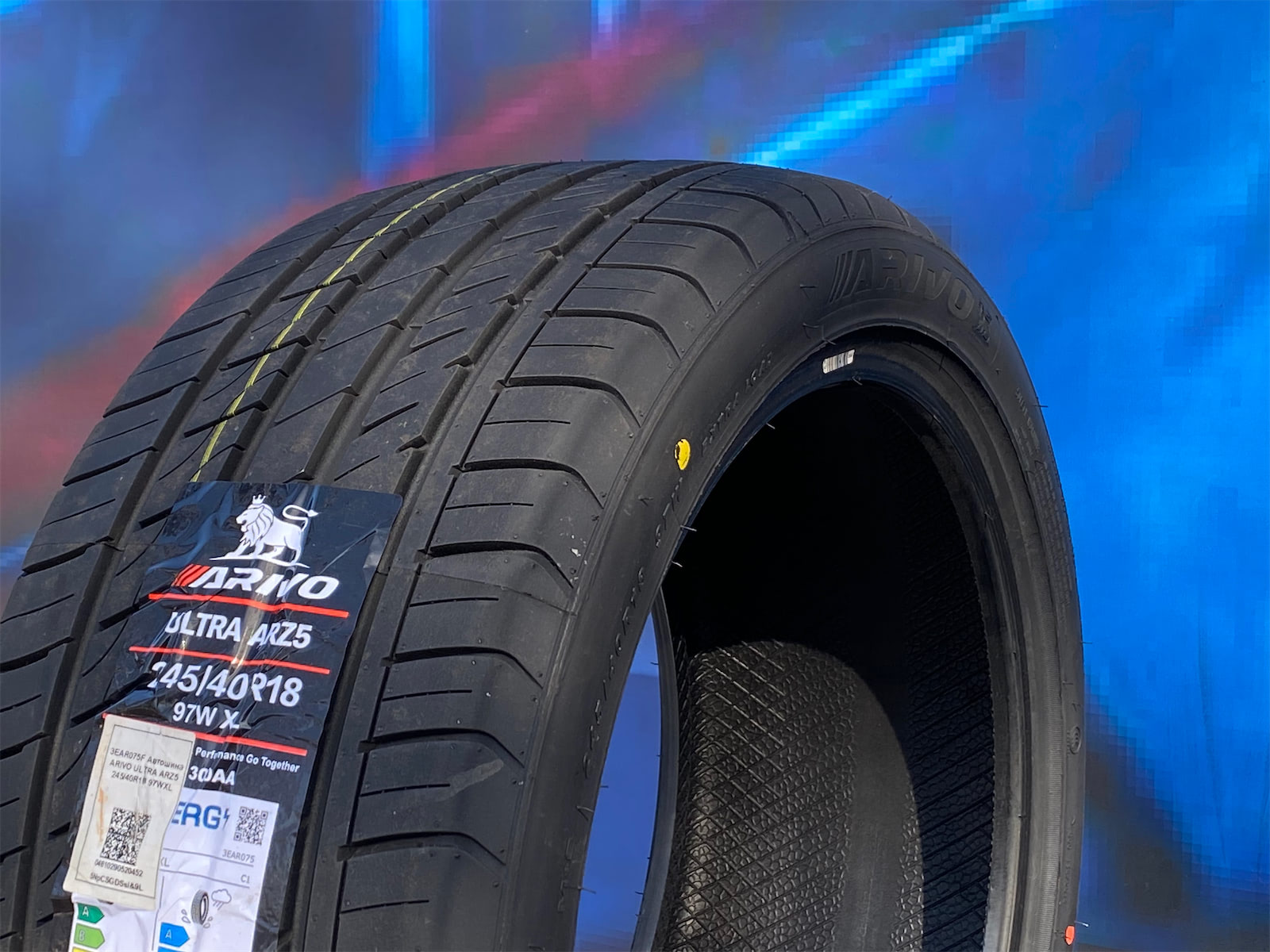 Arivo Ultra ARZ5 245/40 R18 97W